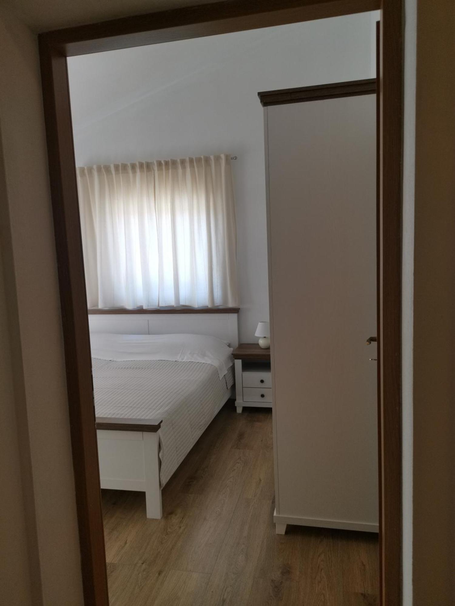 Apartments Monika נין חדר תמונה